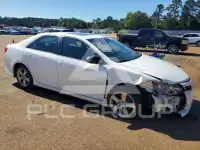2014 Toyota CAMRY фото