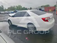 2014 Toyota CAMRY фото