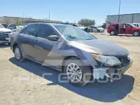 2014 Toyota CAMRY фото