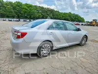 2014 Toyota CAMRY фото