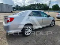 2014 Toyota CAMRY photo