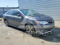 2014 Toyota CAMRY фото