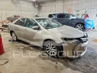 2014 Toyota CAMRY фото