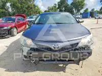 2014 Toyota CAMRY photo