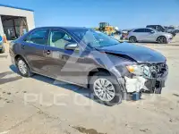 2014 Toyota CAMRY photo