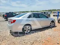 2014 Toyota CAMRY фото
