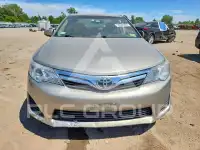 2014 Toyota CAMRY фото
