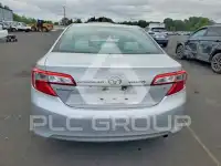 2014 Toyota CAMRY фото