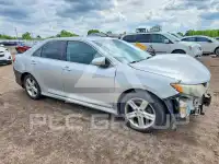 2014 Toyota CAMRY photo