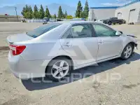 2014 Toyota CAMRY фото