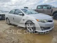 2014 Toyota CAMRY фото