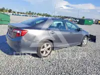 2014 Toyota CAMRY фото