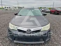 2014 Toyota CAMRY photo