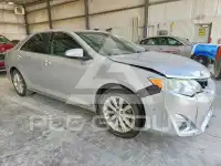 2014 Toyota CAMRY фото