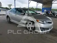 2014 Toyota CAMRY фото