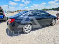 2014 Toyota CAMRY фото