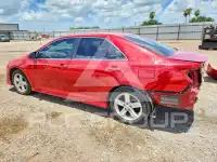 2014 Toyota CAMRY photo