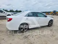 2014 Toyota CAMRY фото