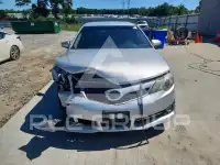 2014 Toyota CAMRY фото