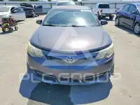 2014 Toyota CAMRY фото