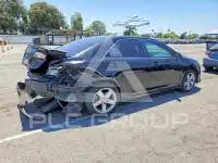 2014 Toyota CAMRY фото