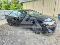2014 Toyota CAMRY фото