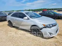 2014 Toyota CAMRY фото