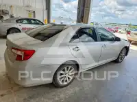 2014 Toyota CAMRY фото