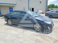 2014 Toyota CAMRY фото
