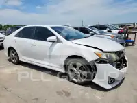 2014 Toyota CAMRY фото
