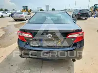 2014 Toyota CAMRY фото