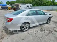 2014 Toyota CAMRY photo