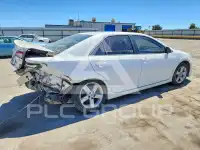 2014 Toyota CAMRY фото