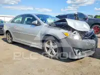2014 Toyota CAMRY фото