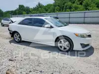 2014 Toyota CAMRY photo