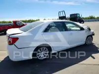 2014 Toyota CAMRY фото