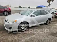 2014 Toyota CAMRY photo