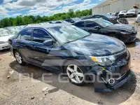 2014 Toyota CAMRY фото