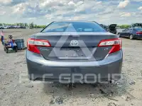 2014 Toyota CAMRY фото