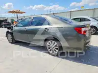 2014 Toyota CAMRY фото