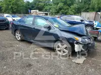 2014 Toyota CAMRY фото
