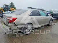 2014 Toyota CAMRY фото