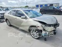 2014 Toyota CAMRY фото