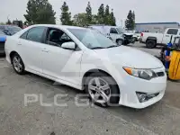 2014 Toyota CAMRY фото