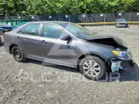 2014 Toyota CAMRY photo