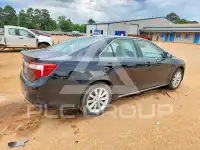 2014 Toyota CAMRY фото