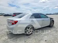 2014 Toyota CAMRY photo