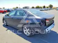 2014 Toyota CAMRY фото