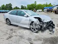 2014 Toyota CAMRY photo