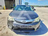 2014 Toyota CAMRY photo